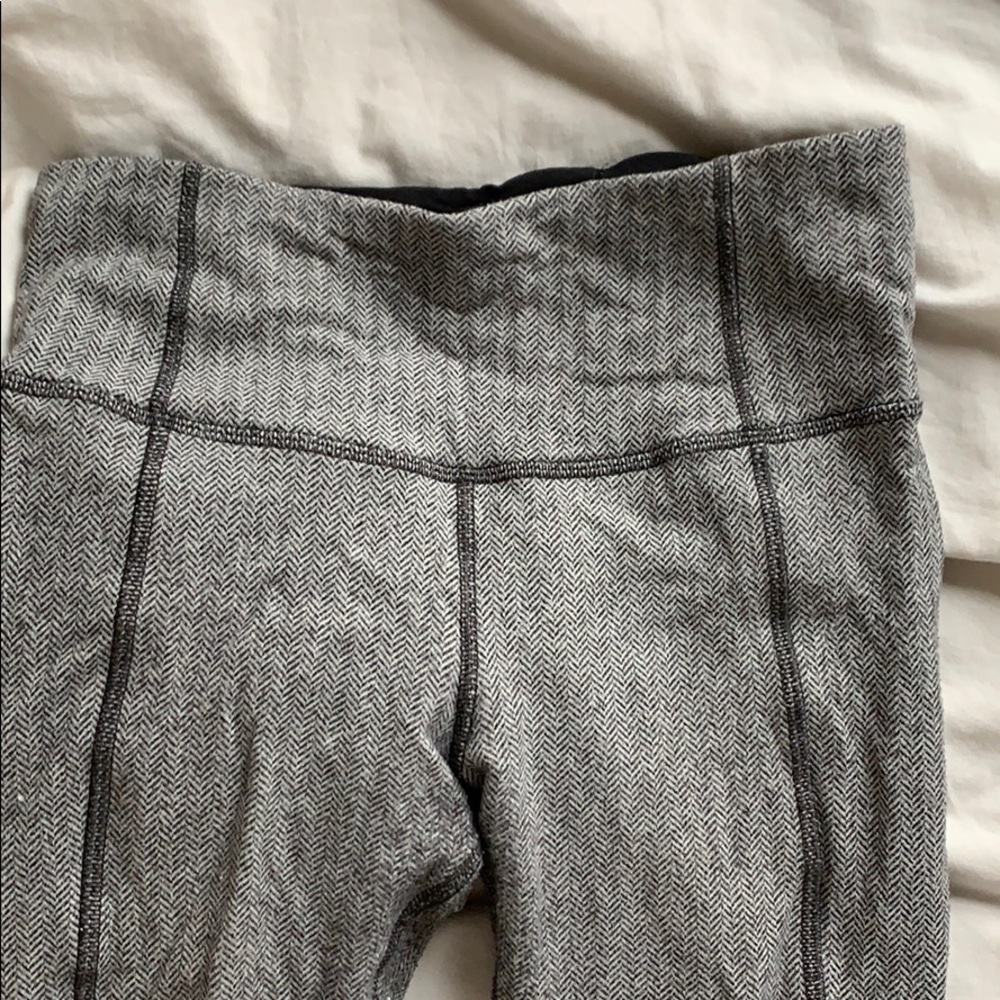 Grey lululemon herringbone leggings